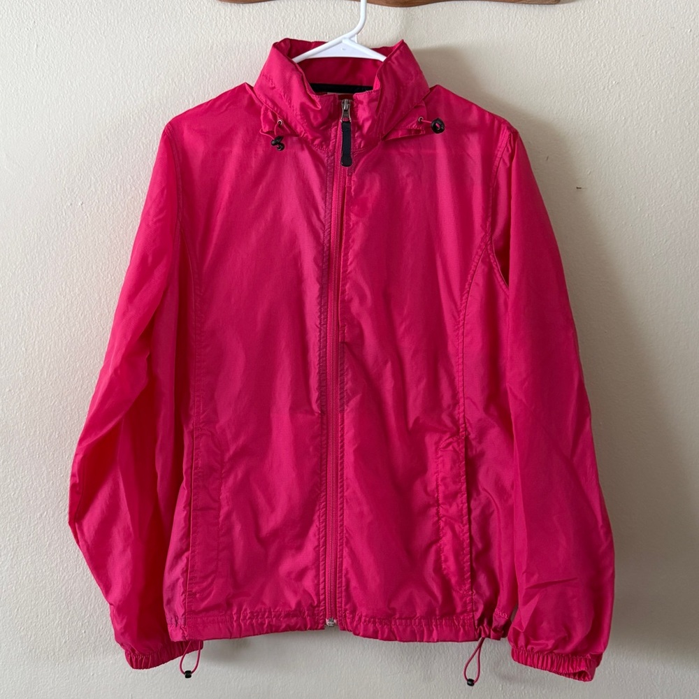 L.L. Bean Hot Pink 100% Nylon Packable Hood Stowaway Windbreaker Jacket size M